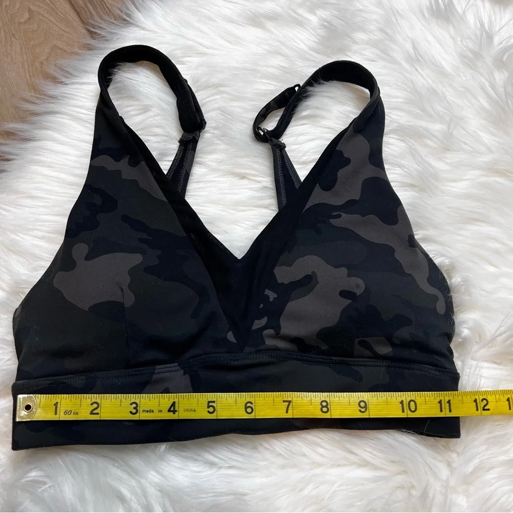 ZYIA Black Gray Camo Crossover Sports Bra